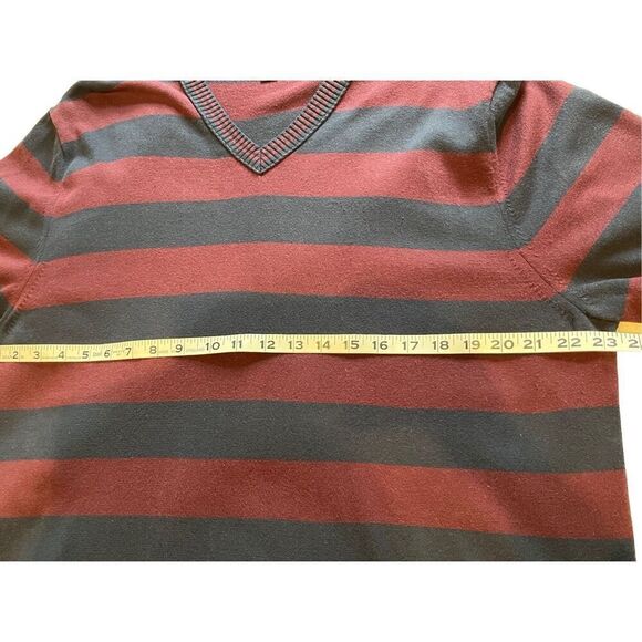 Banana Republic striped sweater - Picture 6 of 7